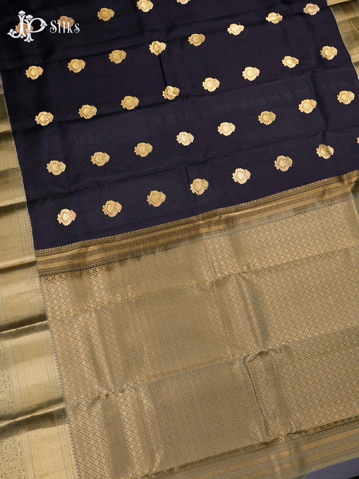 Black And Grey Pure Silk Mixed Saree - F3610