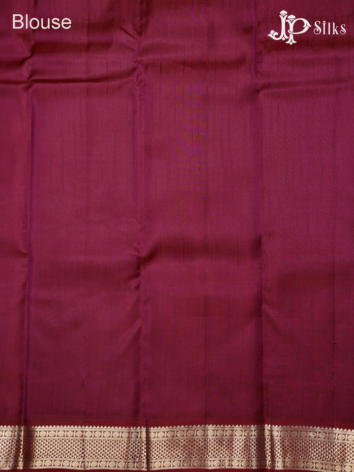 Off White and Maroon Pure Silk Mixed Saree - G371