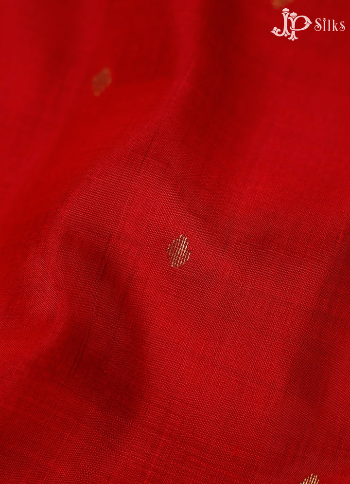 Red Kanchipuram Silk Saree - F3443