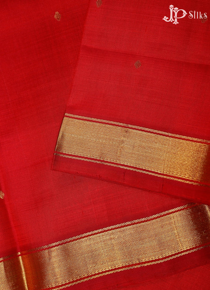 Red Kanchipuram Silk Saree - F3443