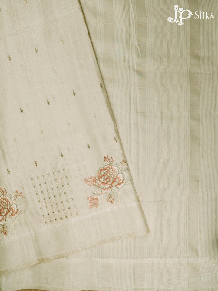 Off-White Semi Tussar Saree - G181