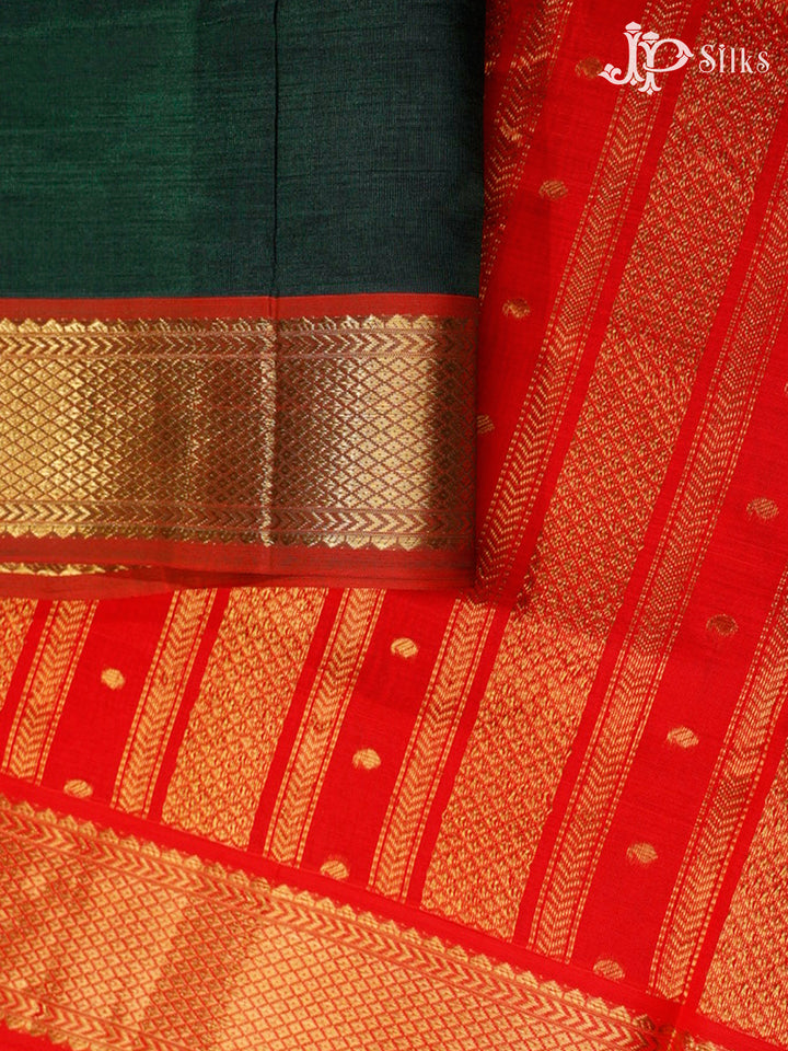 Bottle Green and Red Silk Cotton Saree - F352