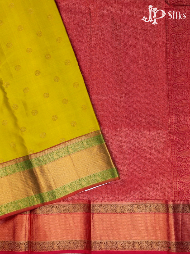 Lime Green And Pink Kanchipuram Silk - D4700