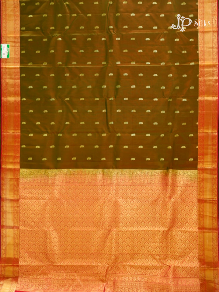 Mandhulir Green & Pink Pure Silk Mix Saree - G813-view-5