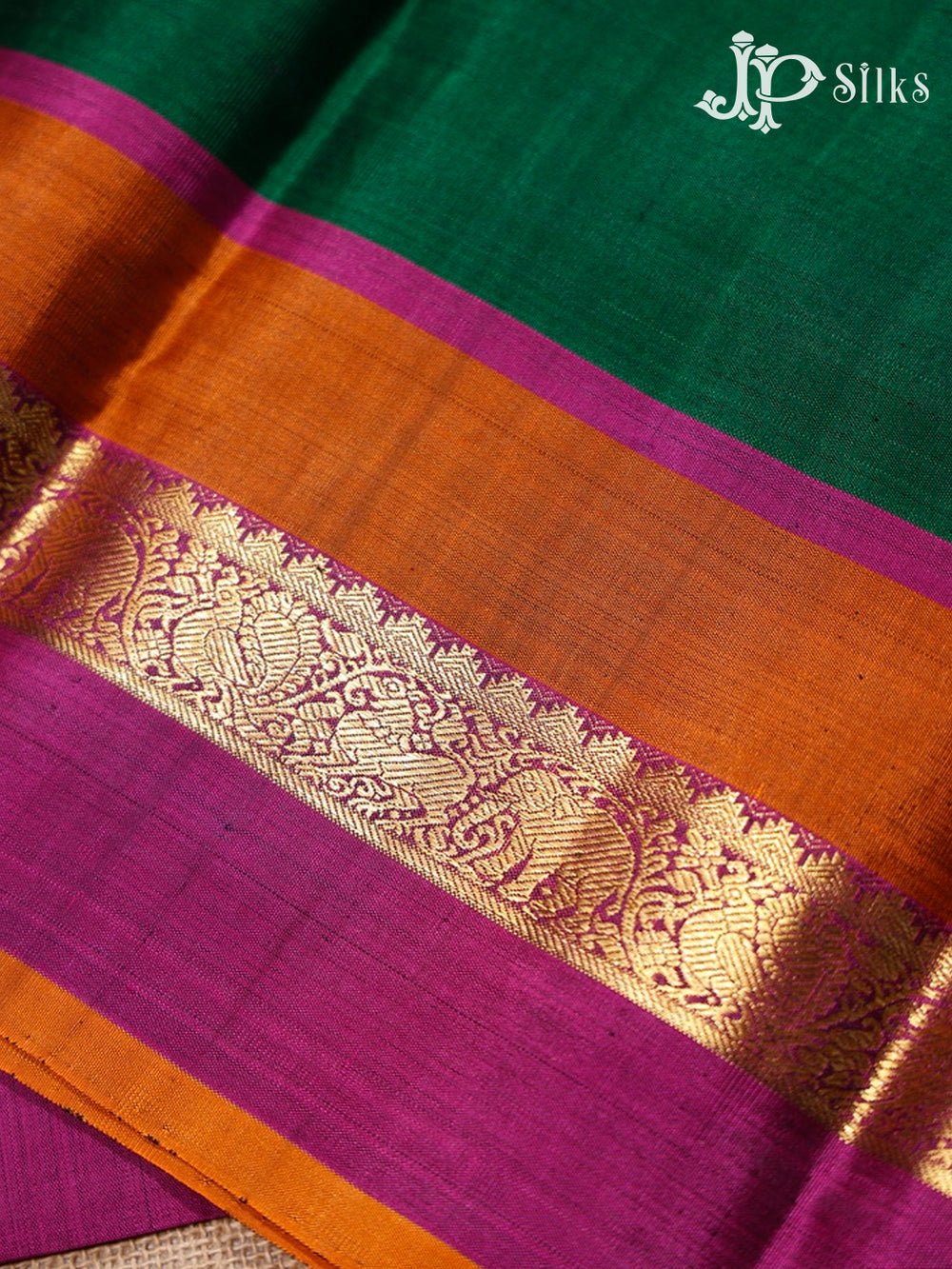 Bottle Green & Magenta Pink Kanchipuram Silk Saree - E5120-view2