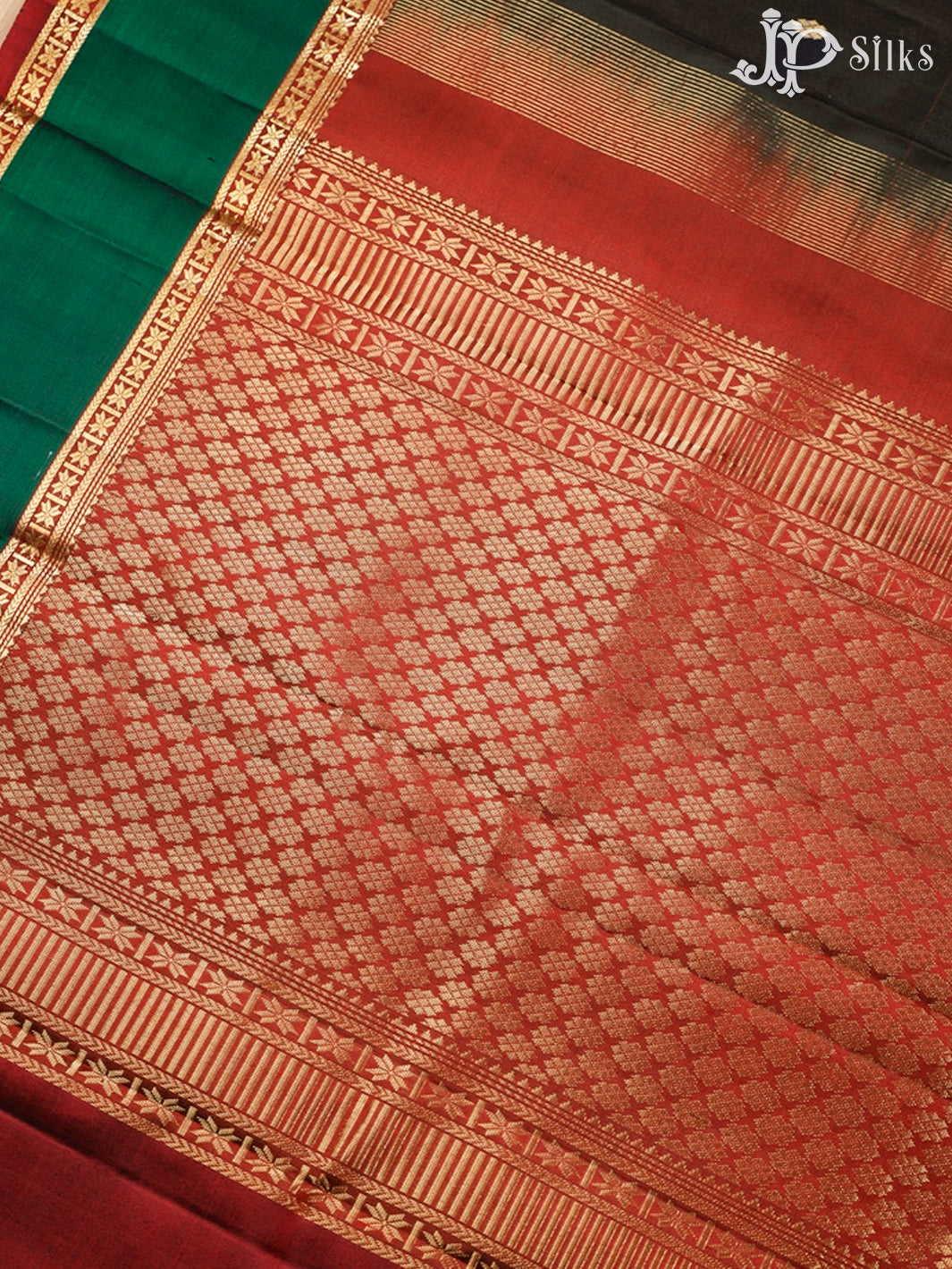 Black and Maroon Kanchipuram Silk Saree - G321 “View4”