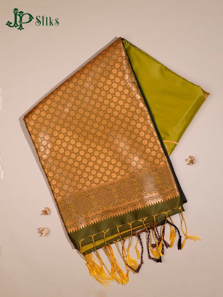 Green & Olive Green Semi Soft Silk Saree - F3590-view1
