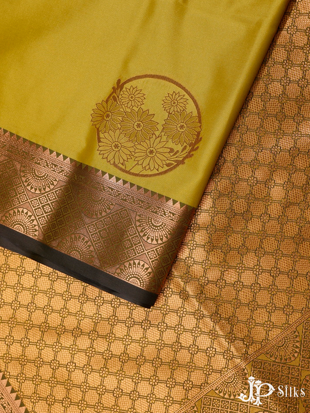 Green & Olive Green Semi Soft Silk Saree - F3590-view3