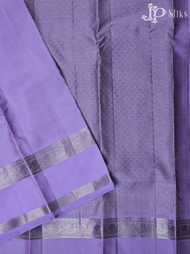 Lavender with Burgundy Pink Kanchipuram Silk Saree - F2366 - View 2