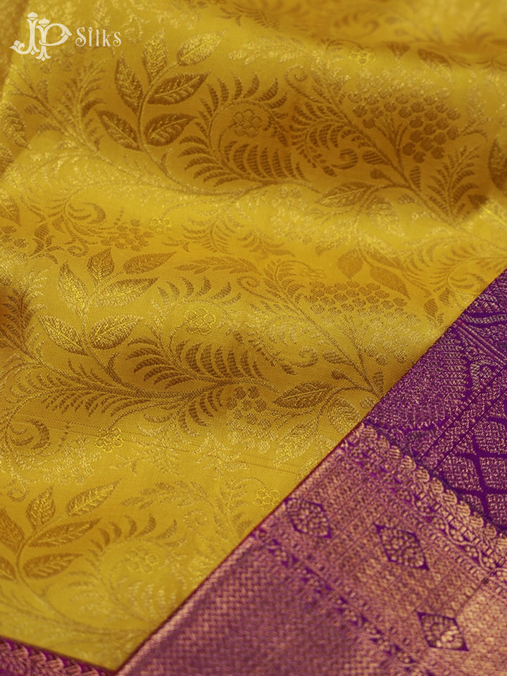 Yellow with Purple Bridal Kanchipuram Silk Saree - E5001 - View 6