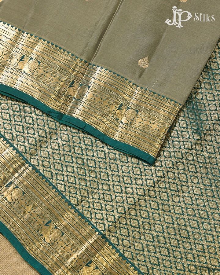 Pastel Green & Teal Green Pure Silk Mix Saree - G923