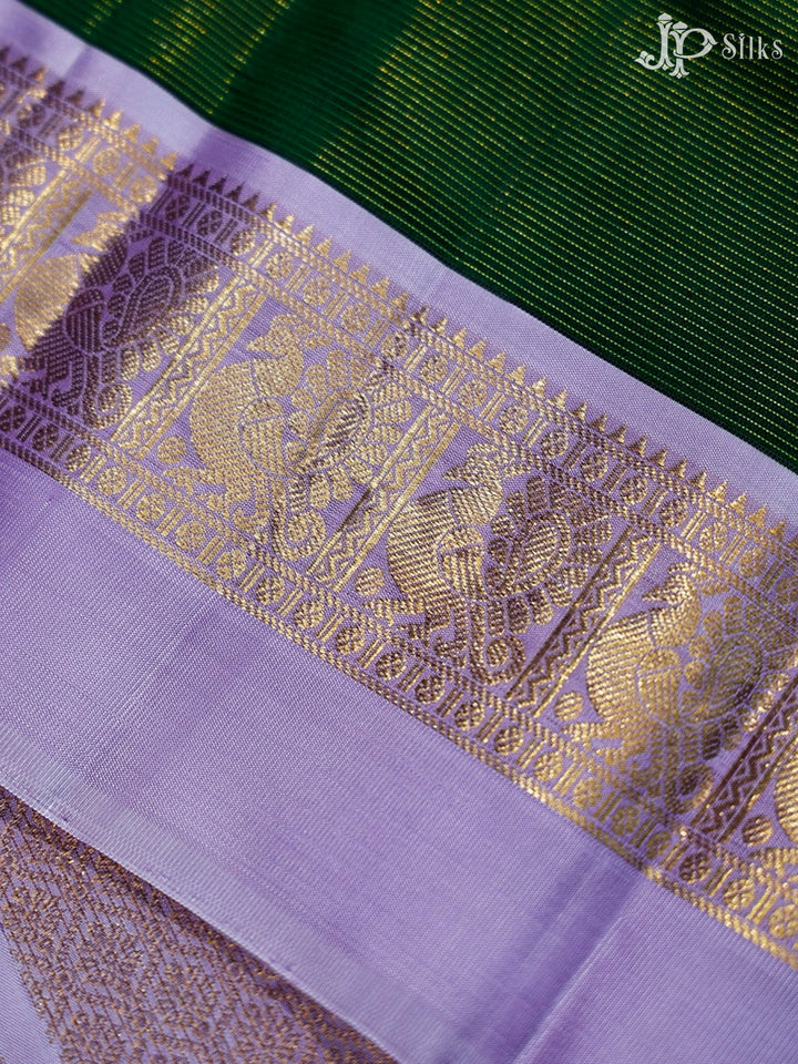 Bottle Green And Lavender Kanchipuram Silk Saree - F3486