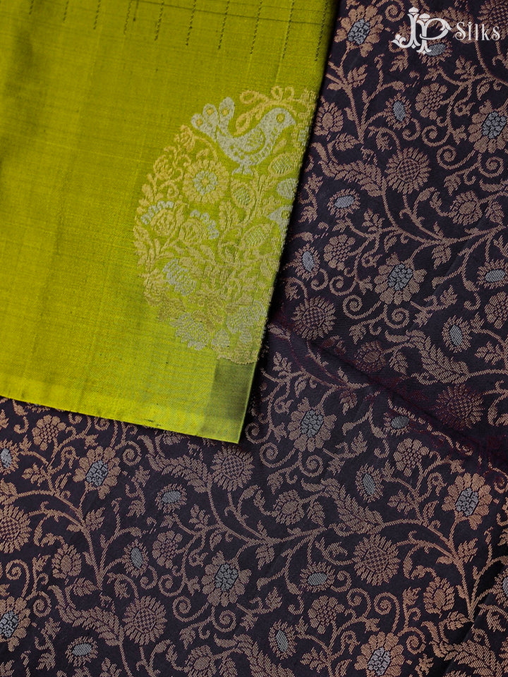 Mehandi Green And Deep Violet Soft Silk Saree - F3472