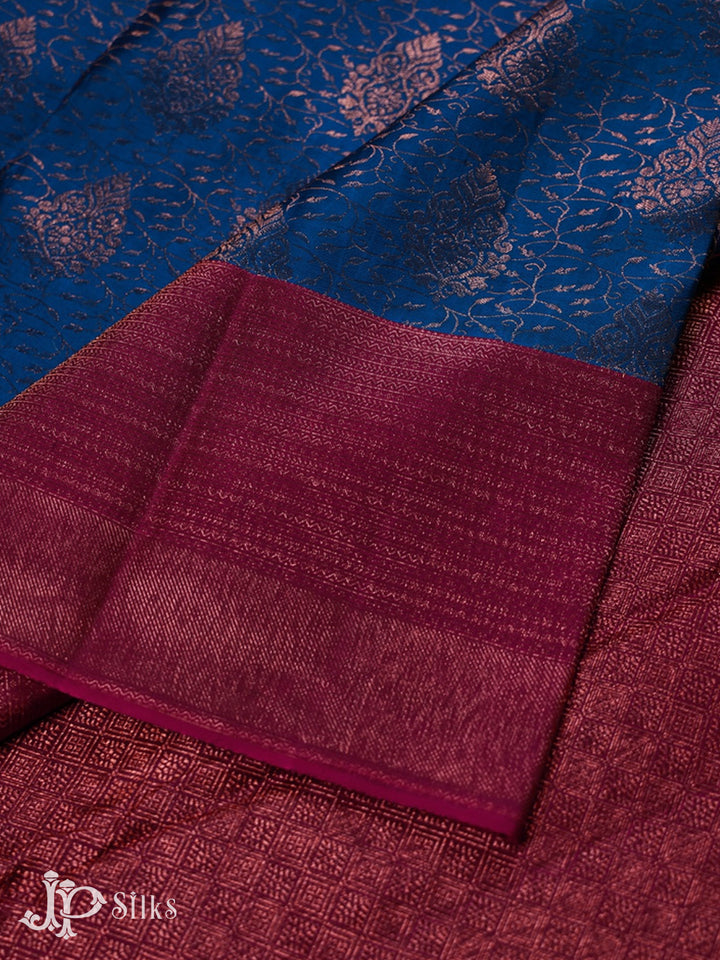 Cobalt Blue with Dark Magenta Kanchipuram Silk Saree - E2484 - View 4