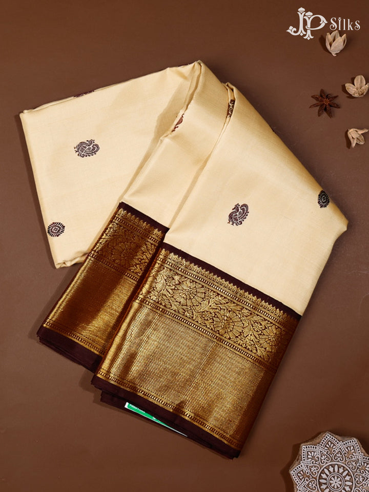 Cream & Coffee Brown Bridal Kanchipuram Silk Saree - G833-view1