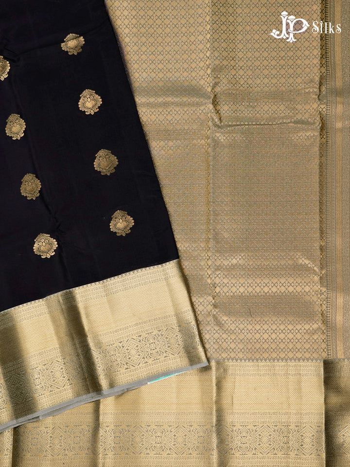 Black And Grey Pure Silk Mixed Saree - F3610