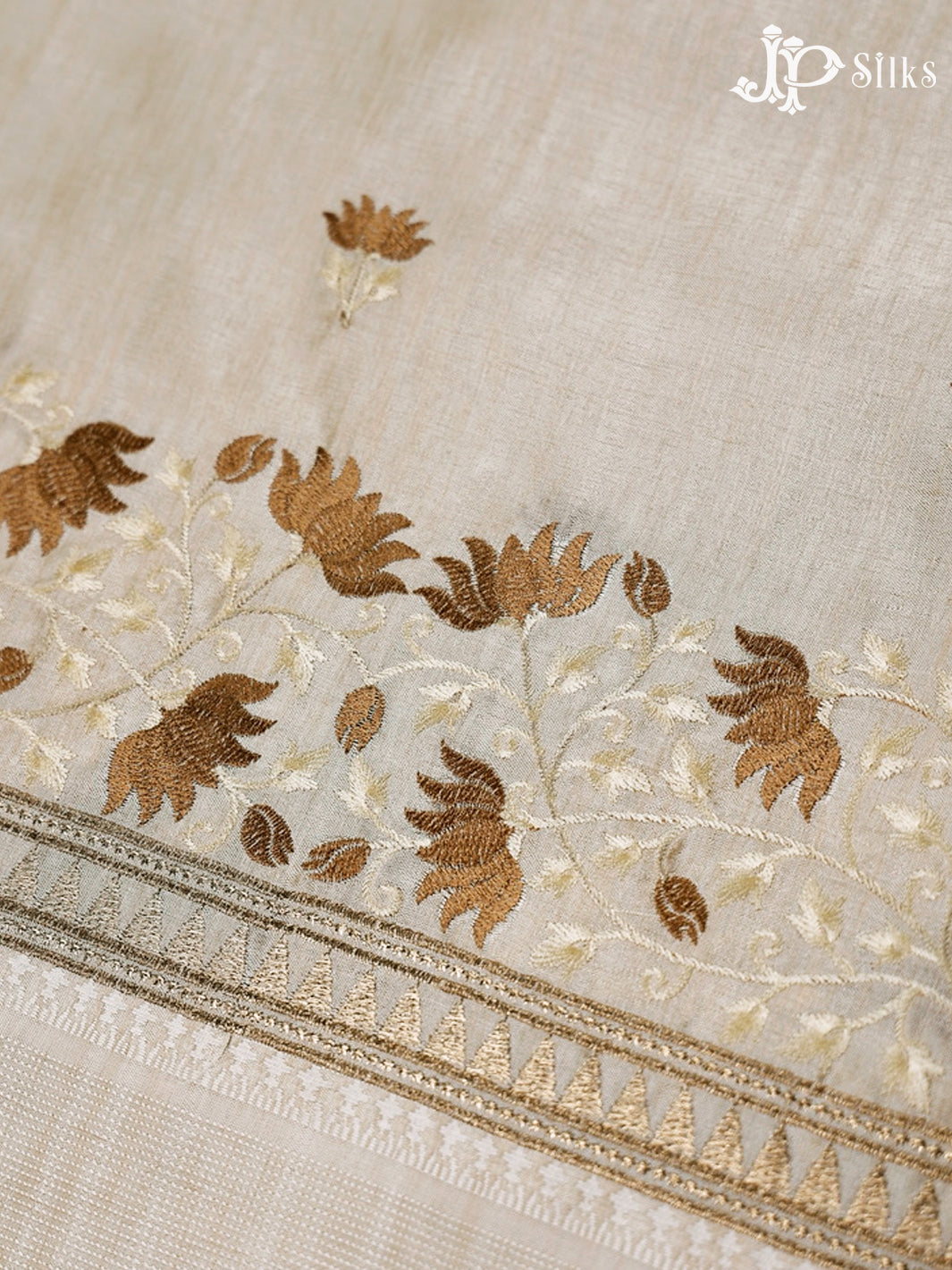 Off-White Semi Tussar Saree - G180