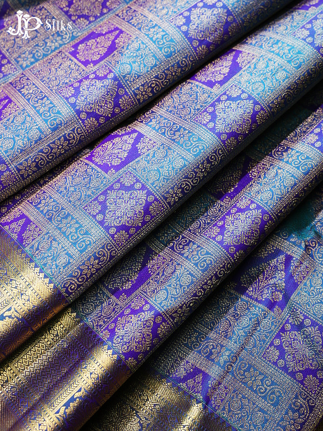 Dual Shade Peacock Green & Blue Kanchipuram Silk Saree - G857