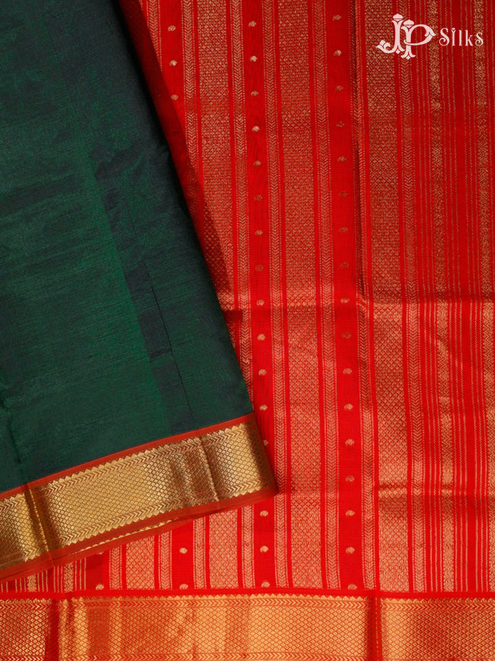 Bottle Green and Red Silk Cotton Saree - F352