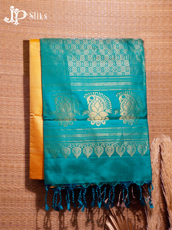 Light mustard yellow & teal green color E5116