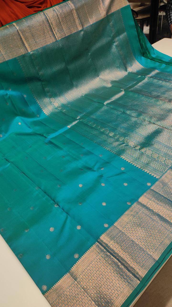 Peacock green Kanchipuram Silk Saree - F2364