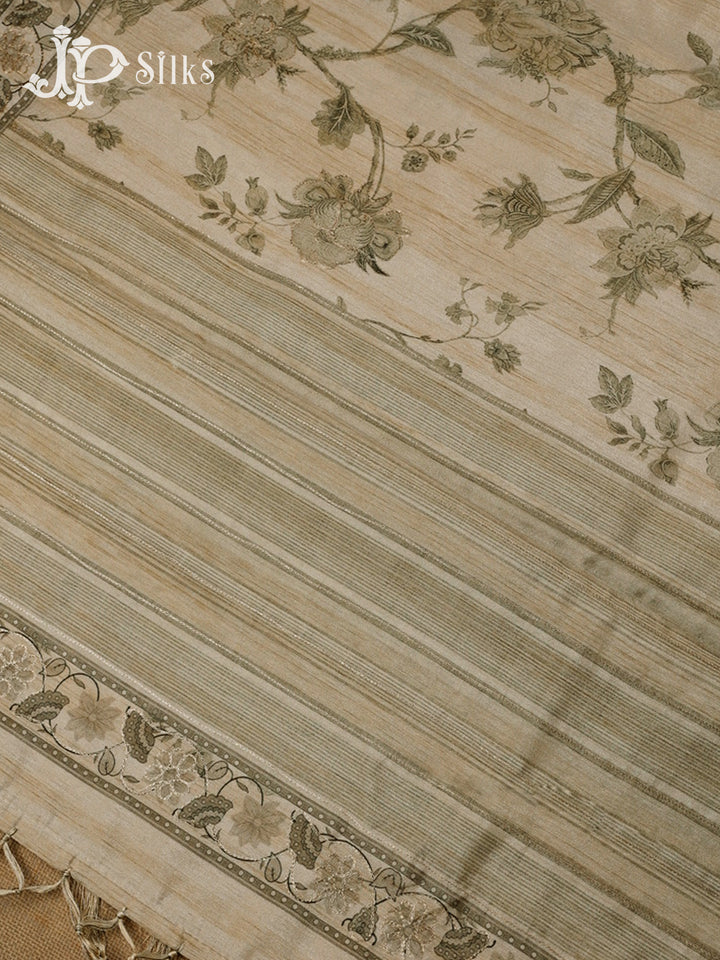 Beige Semi Tussar Saree - E3240