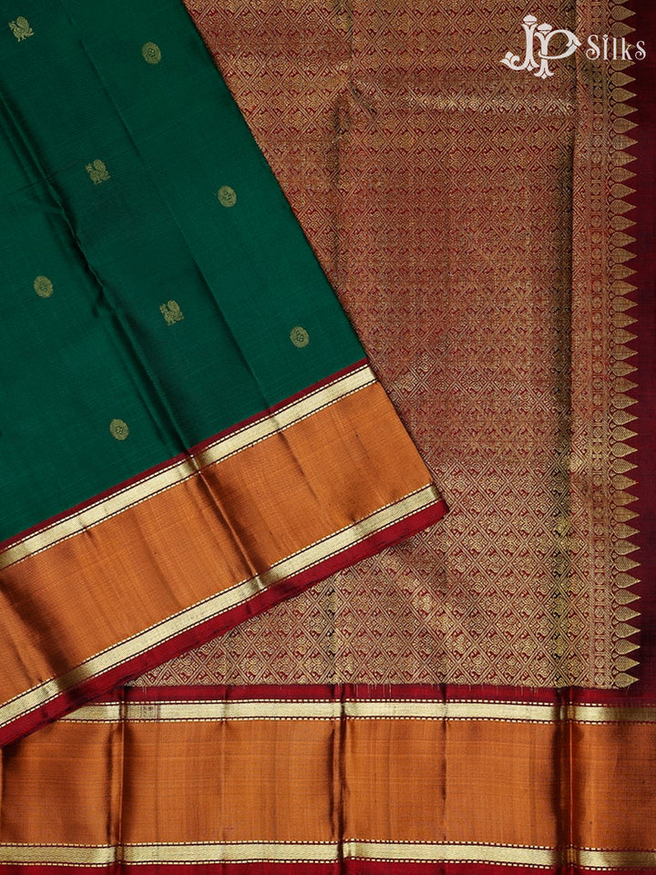 Bottle Green And Maroon Kanchipuram Silk Saree - F3371