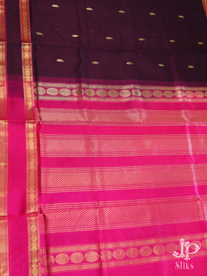 Dark Purple and Rani Pink Silk Cotton Saree - D8221 - View 4
