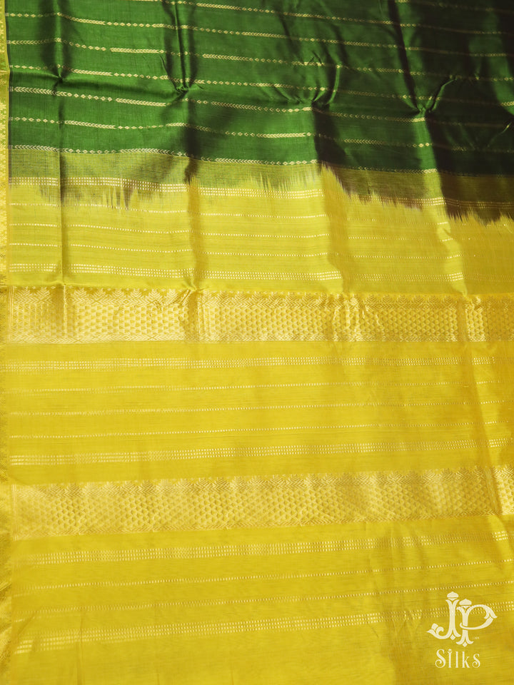 Olive Green with Light Green Silk Cotton Saree - D8211 - VIew 3