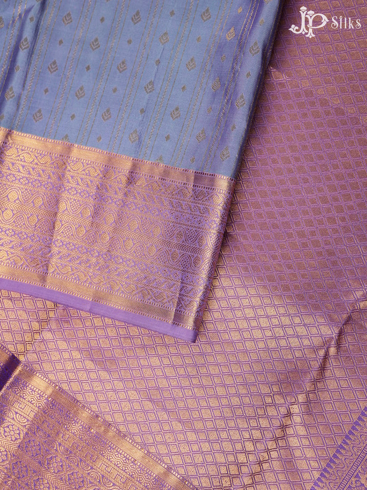 Light Purple And Lavender Kanchipuram Silk Saree - E243