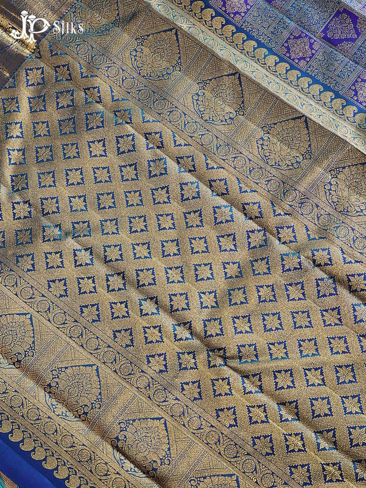 Dual Shade Peacock Green & Blue Kanchipuram Silk Saree - G857