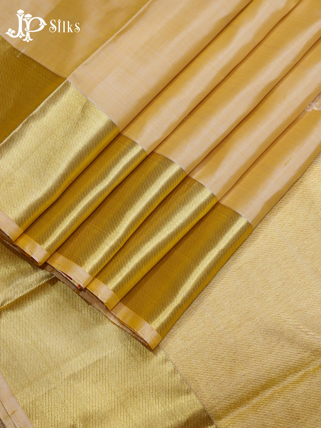 Cream Gold Kanchipuram Pure Silk Saree - E4997