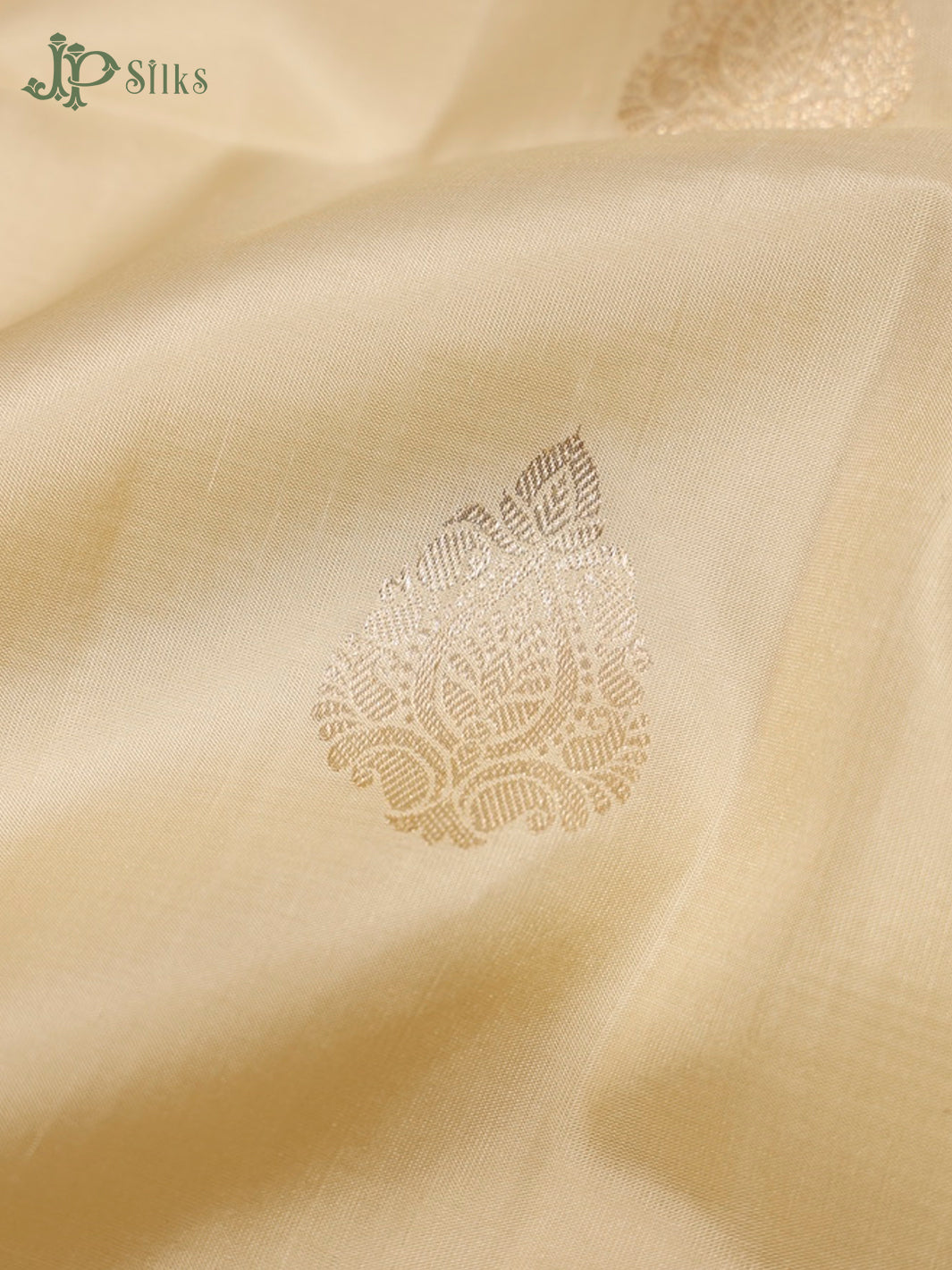 Milk White and Light Lavender Soft Silk Saree - G356