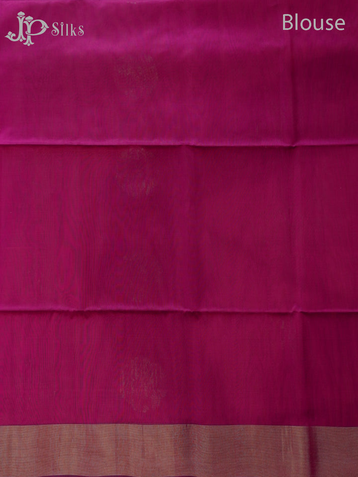 Bottle Green & Dark Magenta Pure Silk Mix Saree - G927
