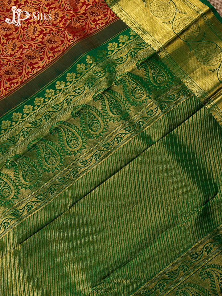 Maroon And Dark Green Kanjivaram Silk Saree - E3612