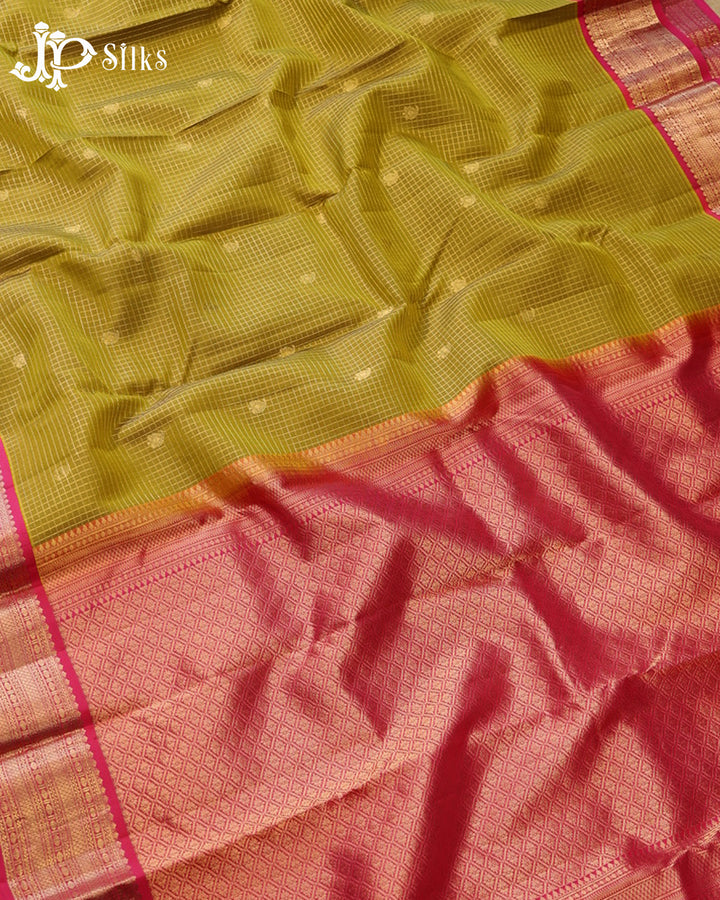 Mehandi Green & Rani Pink Pure Silk Mix Saree - G937