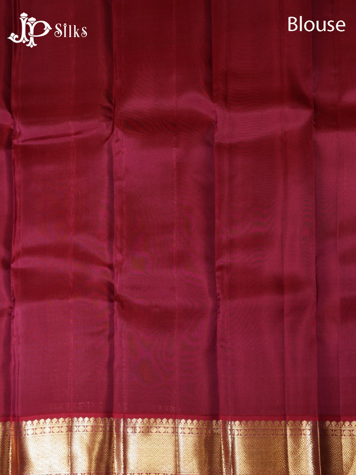 Mint Green & Maroon Pure Silk Mix Saree - G945