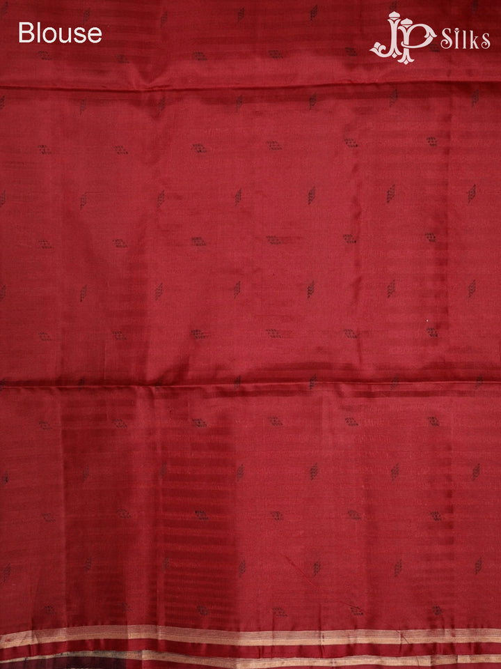 Bottle Green And Maroon Soft Silk Saree - F3551