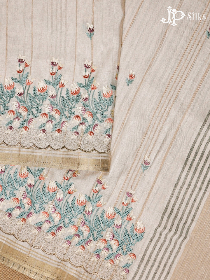 Off-White Semi Tussar Saree - G182
