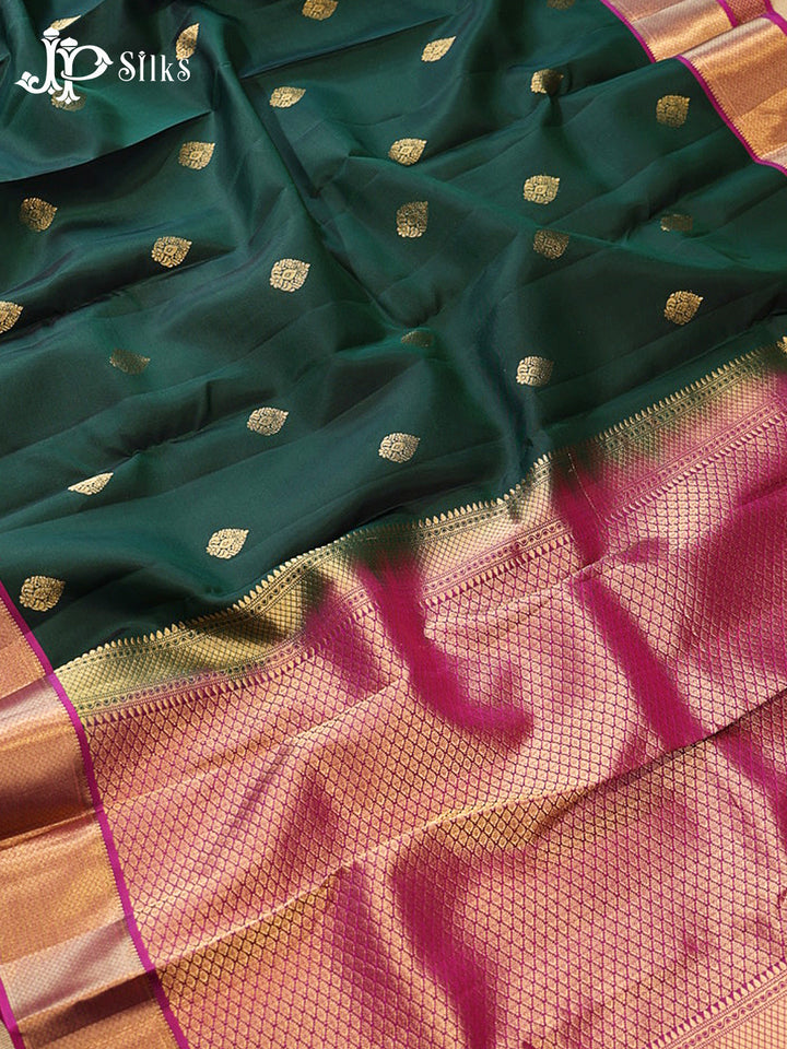 Bottle Green & Dark Magenta Pure Silk Mix Saree - G927