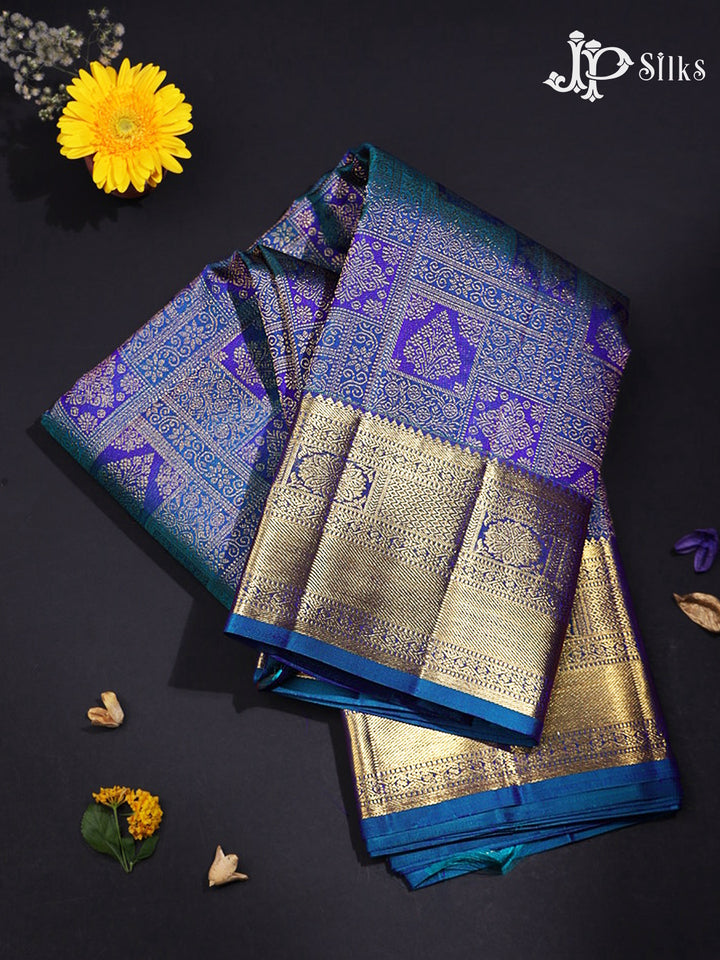 Dual Shade Peacock Green & Blue Kanchipuram Silk Saree - G857