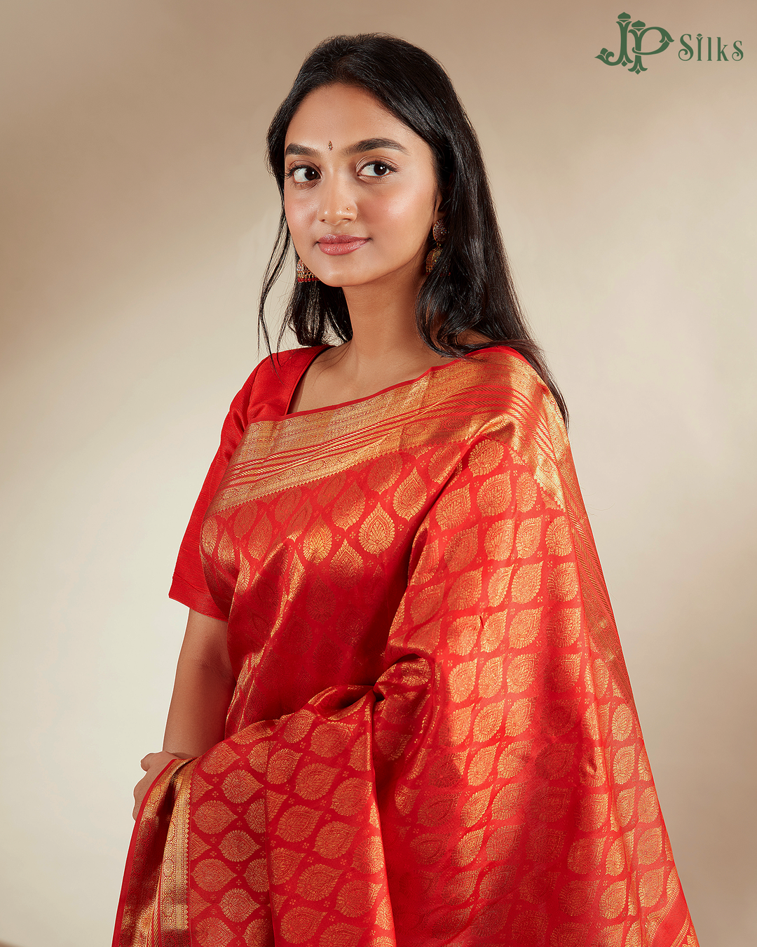 Red Kanchipuram Silk Saree - E4581