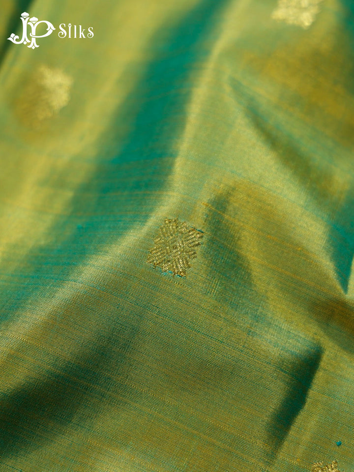 Dual Shade Green And Dark Pink Kanchipuram Silk Saree - F3374