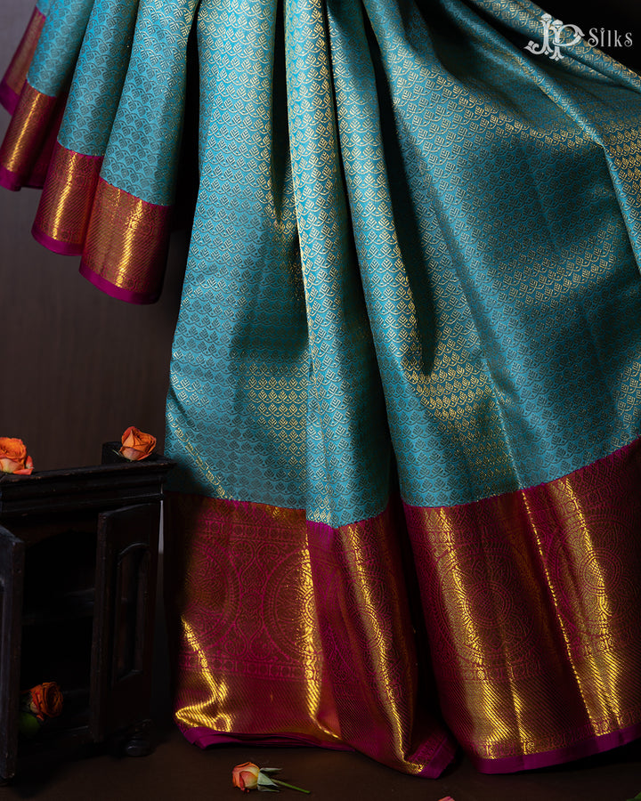 Sea Blue And Pink Kanchipuram Silk Saree - A576